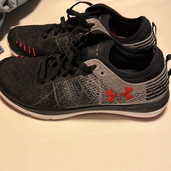Under Armour ThreadBorne Fortis Running Shoe 9 1/2 men’s - Picture 2 of 5